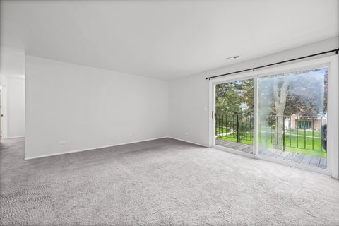 Tiny photo for Crystal Lake, IL 60014 (MLS # 12646376)