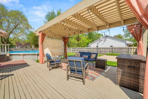 Tiny photo for 155 Maple Street, Sugar Grove, IL 60554 (MLS # 12628001)