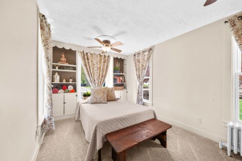 Tiny photo for 155 Maple Street, Sugar Grove, IL 60554 (MLS # 12628001)