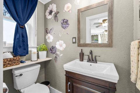 Tiny photo for 155 Maple Street, Sugar Grove, IL 60554 (MLS # 12628001)