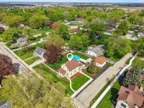 Tiny photo for 155 Maple Street, Sugar Grove, IL 60554 (MLS # 12628001)