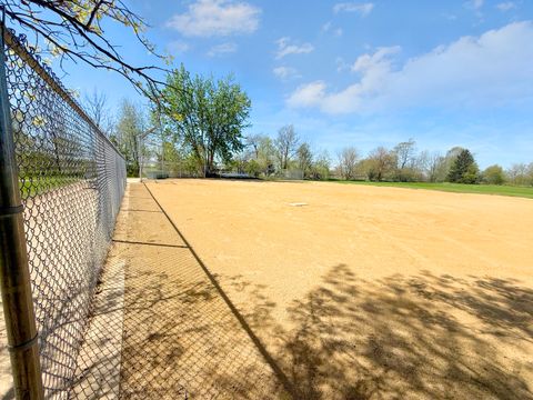 Tiny photo for 155 Maple Street, Sugar Grove, IL 60554 (MLS # 12628001)