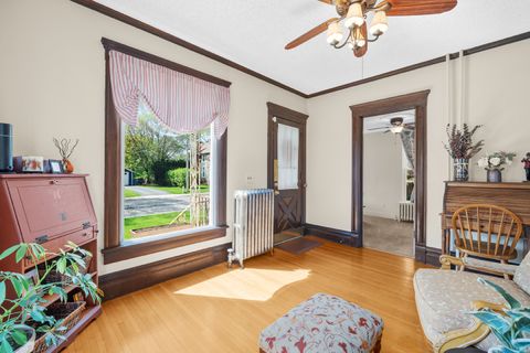 Tiny photo for 155 Maple Street, Sugar Grove, IL 60554 (MLS # 12628001)