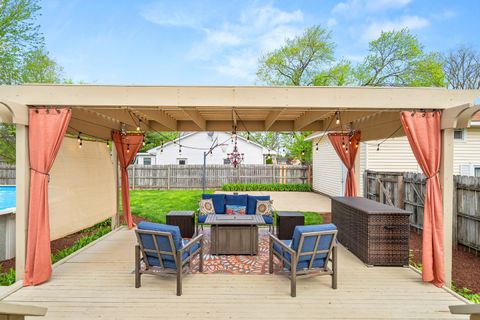 Tiny photo for 155 Maple Street, Sugar Grove, IL 60554 (MLS # 12628001)