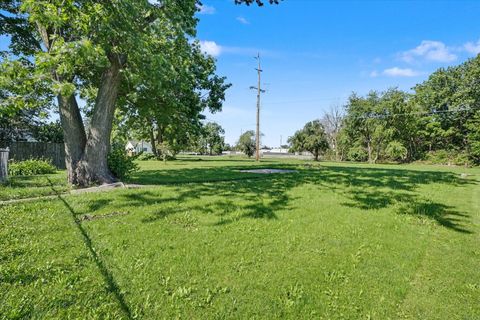 Tiny photo for 217 S State Street, Gibson City, IL 60936 (MLS # 12668104)