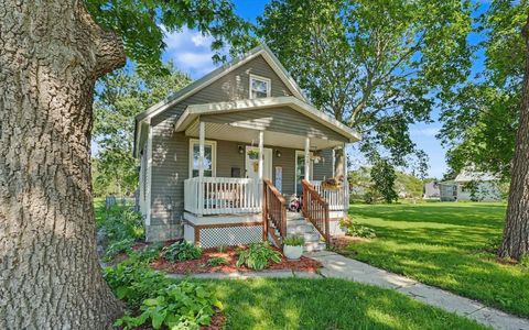 Tiny photo for 217 S State Street, Gibson City, IL 60936 (MLS # 12668104)