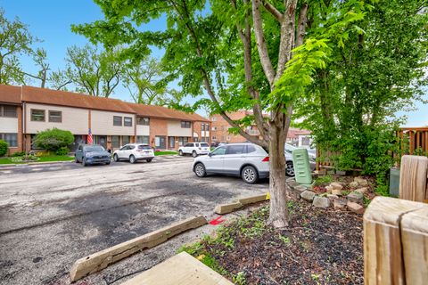 Tiny photo for 7640 Cork Avenue, Justice, IL 60458 (MLS # 12636211)