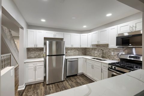 Tiny photo for 7640 Cork Avenue, Justice, IL 60458 (MLS # 12636211)