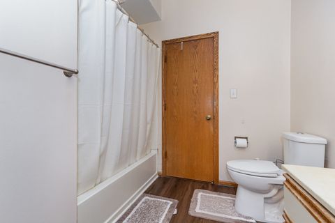 Tiny photo for 1201 Oak Ridge Drive, Streamwood, IL 60107 (MLS # 12489607)