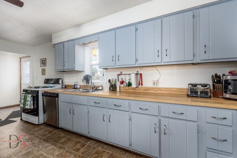 Tiny photo for 3670 School Drive, Morris, IL 60450 (MLS # 12489083)