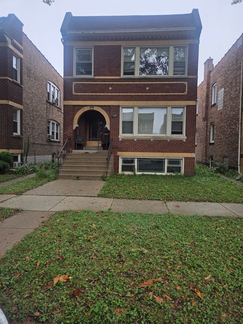 1921 Wesley Avenue