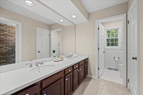 Tiny photo for 14 Bristol Court, Lincolnshire, IL 60069 (MLS # 12684062)
