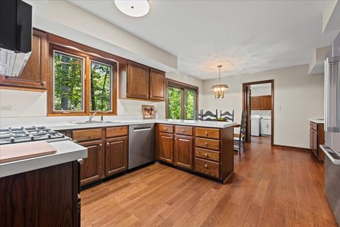 Tiny photo for 14 Bristol Court, Lincolnshire, IL 60069 (MLS # 12684062)