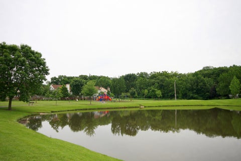 Tiny photo for 419 Kensington Drive, Streamwood, IL 60107 (MLS # 12750851)