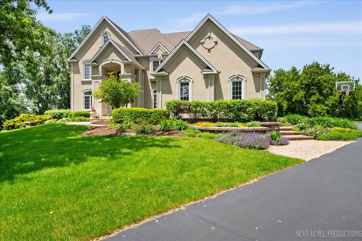 36W850 Red Gate Court