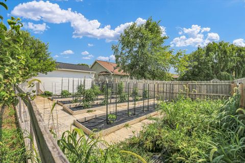 Tiny photo for 1022 N Fox Run, Villa Grove, IL 61956 (MLS # 12431011)