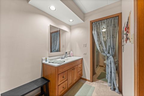 Tiny photo for 4926 134TH Street #204, Crestwood, IL 60418 (MLS # 12583490)