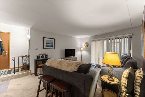 Tiny photo for 4926 134TH Street #204, Crestwood, IL 60418 (MLS # 12583490)