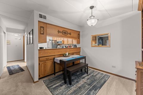 Tiny photo for 4926 134TH Street #204, Crestwood, IL 60418 (MLS # 12583490)