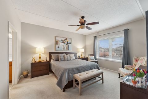 Tiny photo for 787 Graceland Avenue #202, Des Plaines, IL 60016 (MLS # 12565806)