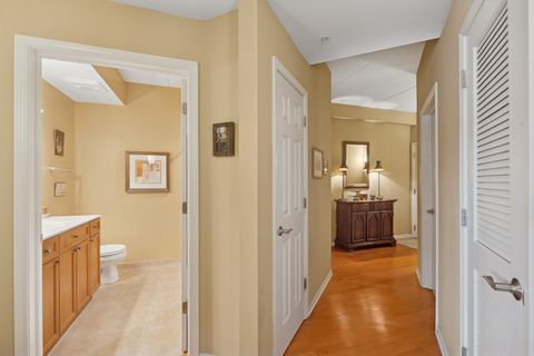 Tiny photo for 787 Graceland Avenue #202, Des Plaines, IL 60016 (MLS # 12565806)