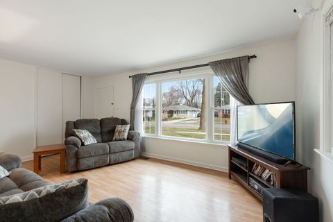 Tiny photo for 3101 Thrush Lane, Rolling Meadows, IL 60008 (MLS # 12589767)