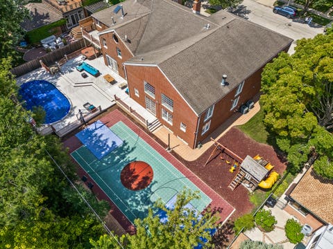 Tiny photo for 2851 W Rascher Avenue, Chicago, IL 60625 (MLS # 12708151)