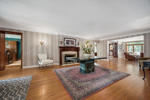 Tiny photo for 2851 W Rascher Avenue, Chicago, IL 60625 (MLS # 12708151)