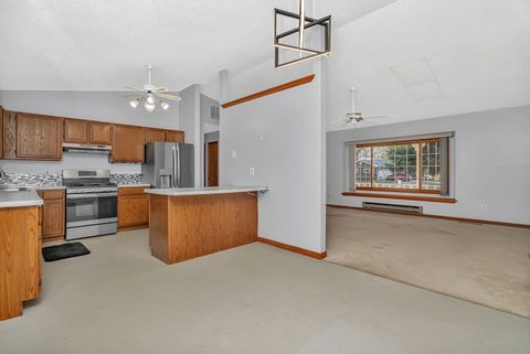 Tiny photo for 641 N Jackson Avenue, Bradley, IL 60915 (MLS # 12436958)