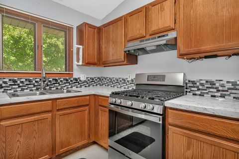 Tiny photo for 641 N Jackson Avenue, Bradley, IL 60915 (MLS # 12436958)