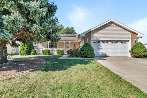 Tiny photo for 641 N Jackson Avenue, Bradley, IL 60915 (MLS # 12436958)
