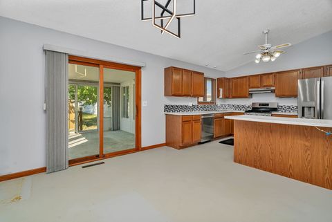 Tiny photo for 641 N Jackson Avenue, Bradley, IL 60915 (MLS # 12436958)