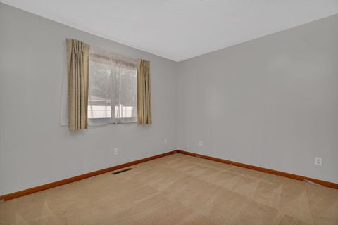 Tiny photo for 641 N Jackson Avenue, Bradley, IL 60915 (MLS # 12436958)