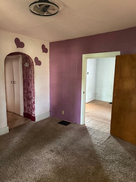 Tiny photo for 717 RAILROAD Street, Beardstown, IL 62618 (MLS # 12738068)