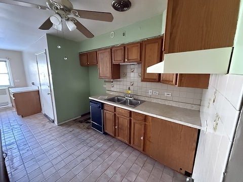 Tiny photo for 7720 S Jeffery Boulevard #1S, Chicago, IL 60649 (MLS # 12759055)