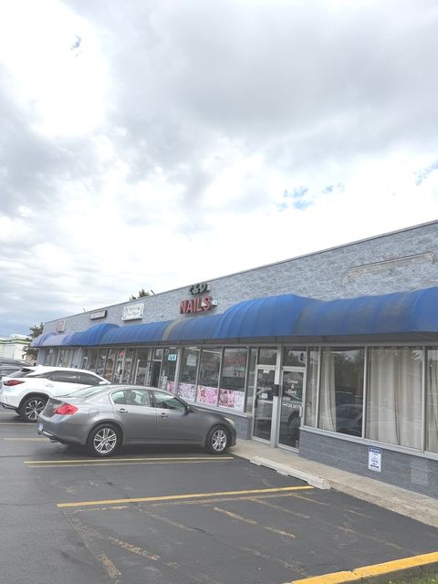 1714-1730 Roosevelt Road Wheaton IL 60189