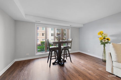 Tiny photo for 467 Hiawatha Trail #106, Wood Dale, IL 60191 (MLS # 12746628)