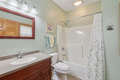 Tiny photo for 9804 Palmer Drive, Lakewood, IL 60014 (MLS # 12466393)