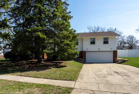 651 Clearmont Drive Elk Grove Village IL 60007
