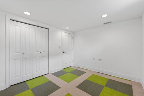 Tiny photo for 6139 W Gunnison Street, Chicago, IL 60630 (MLS # 12636576)