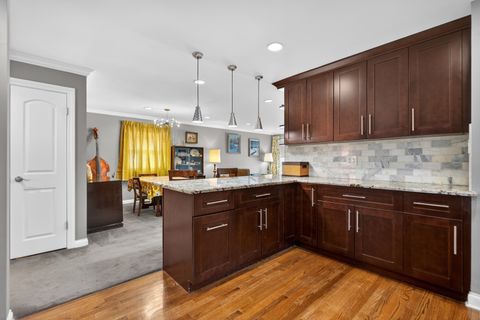 Tiny photo for 6139 W Gunnison Street, Chicago, IL 60630 (MLS # 12636576)