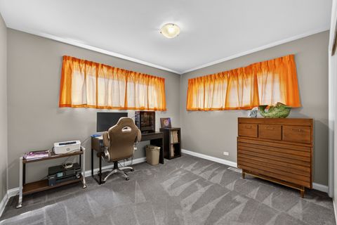 Tiny photo for 6139 W Gunnison Street, Chicago, IL 60630 (MLS # 12636576)