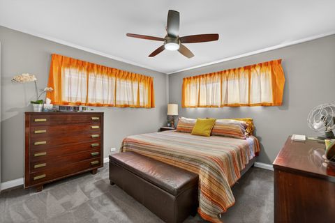 Tiny photo for 6139 W Gunnison Street, Chicago, IL 60630 (MLS # 12636576)