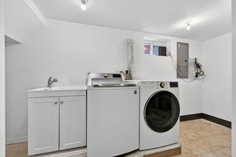 Tiny photo for 6139 W Gunnison Street, Chicago, IL 60630 (MLS # 12636576)