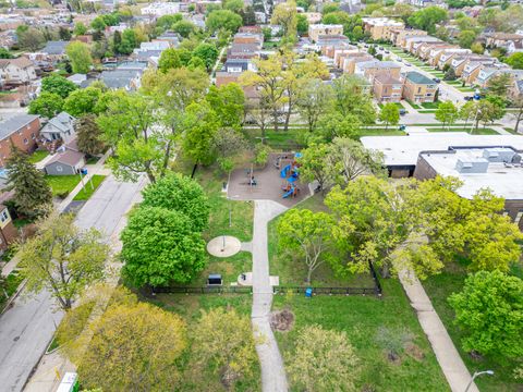 Tiny photo for 6139 W Gunnison Street, Chicago, IL 60630 (MLS # 12636576)