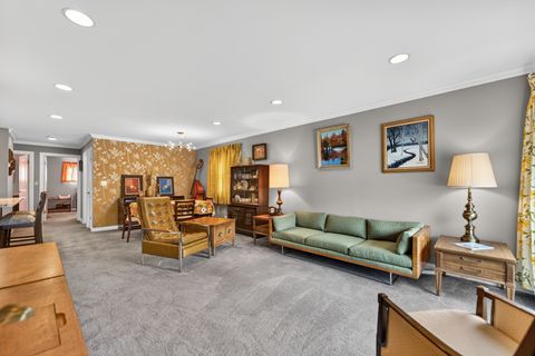 Tiny photo for 6139 W Gunnison Street, Chicago, IL 60630 (MLS # 12636576)