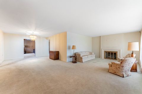 Tiny photo for 3835 W Jarlath Street, Lincolnwood, IL 60712 (MLS # 12584569)