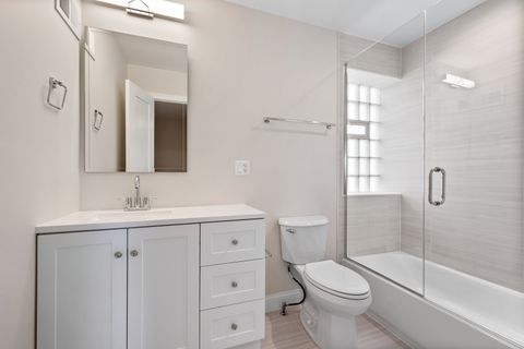Tiny photo for 2734 W Fargo Avenue, Chicago, IL 60645 (MLS # 12627571)