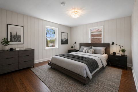 Tiny photo for 2734 W Fargo Avenue, Chicago, IL 60645 (MLS # 12627571)