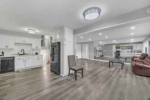 Tiny photo for 421 E COURTLAND Street, Mundelein, IL 60060 (MLS # 12702556)